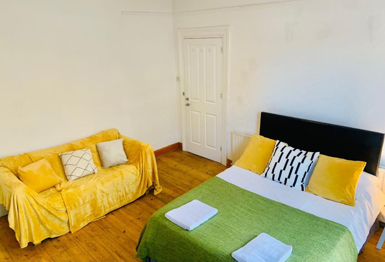 Balham, South London Spacious Guest House 1, 6 Rooms Available Kültér fotó