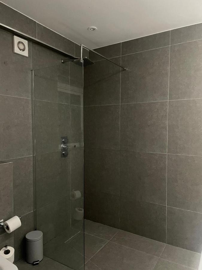 Balham, South London Spacious Guest House 1, 6 Rooms Available Kültér fotó